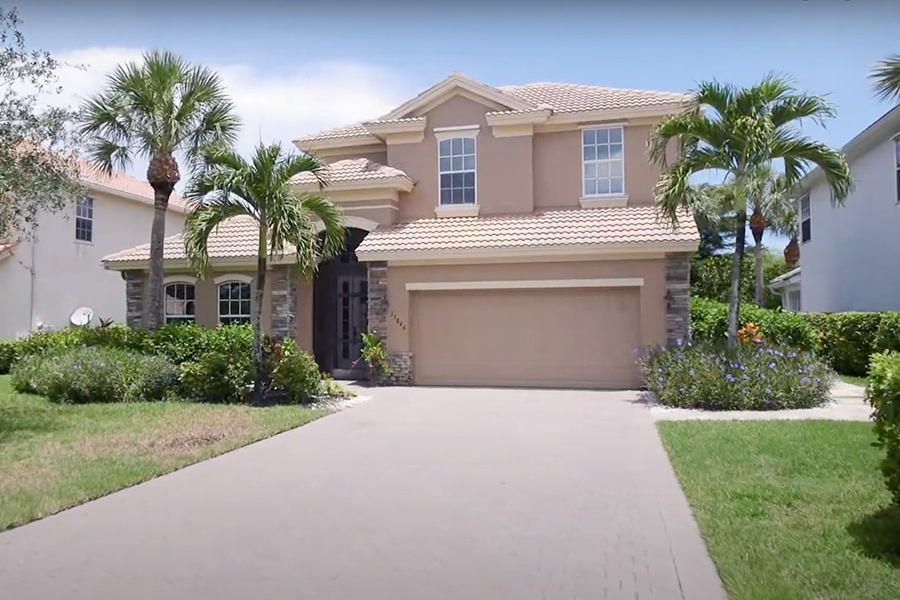 A single family home in a residential neighborhood in Naples, Florida